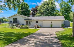 N4029 Vista Rd, Sullivan, WI 53178