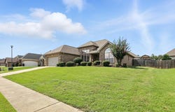 6137 Remington Drive, Bryant, AR 72022