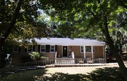 33 Circle Drive, Shoreham, NY 11786