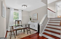 26 CARRIAGE DRIVE, MEDIA, PA 19063