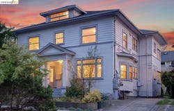 1822 Hearst Ave, Berkeley, CA 94703