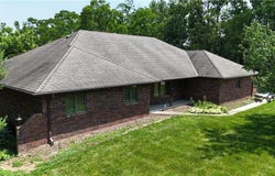 3111 N 35 Street, St Joseph, MO 64506