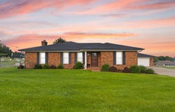 71 Holly Hill Drive, Somerset, KY 42503
