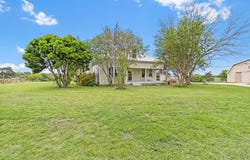 8757 Brandt Road, Burton, TX 77835