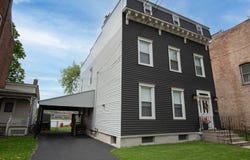 33 Broadway, Rensselaer, NY 12144
