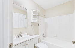 812 La Fontenay Ct, Louisville, KY 40223