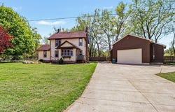 624 Hayes Street NW, Marne, MI 49435