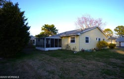 27 Moccasin Drive, Whiting, NJ 08759