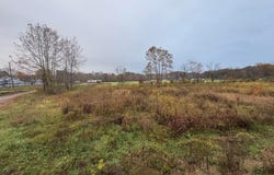Pleasant Valley Road, Thurman, OH 45685