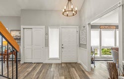 17 Riesling Court, Commack, NY 11725