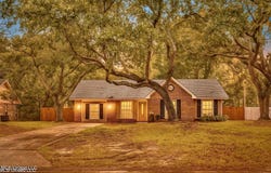 6929 Red Bud Lane, Ocean Springs, MS 39564