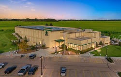 444 E Cloverlane, Sycamore, IL 60178