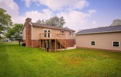 454 Chapman, Milton, WV 25541