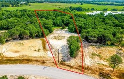 281 Zebrastone Way, Poolville, TX 76487