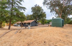 1175 Moon Valley Way, Paso Robles, CA 93446