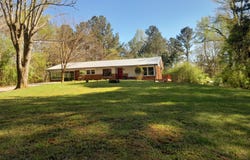364 Cherokee Trail, Copperhill, TN 37317