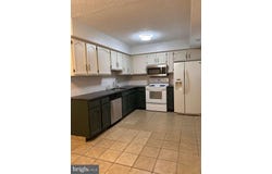 18 GLENWOOD DRIVE, LINDENWOLD, NJ 08021