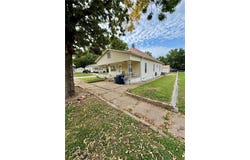800 E Hill Street, Independence, KS 67301