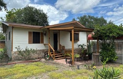 1411 Consuelo Street, Alice, TX 78332