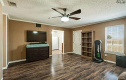 1320 SYCAMORE DRIVE, Burkburnett, TX 76354
