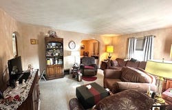 1250 Glencairn Road, Weirton, WV 26062