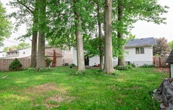 433 University Avenue, Elyria, OH 44035