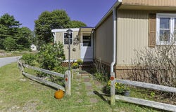 2 5th Avenue, Bourne, MA 02532