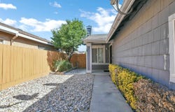 355 Hawthorne Dr, Tracy, CA 95376