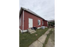 909 NE A Street, Linton, IN 47441