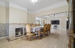 1320 W 50th Street, Los Angeles, CA 90037