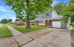 1210 Gahan Drive, Florissant, MO 63031