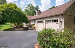 3655 HICKORY HILL ROAD, BETHLEHEM, PA 18015