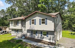 52 Bull Pine Road, East Stroudsburg, PA 18301