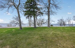 #5 Lake St E, Osakis, MN 56360