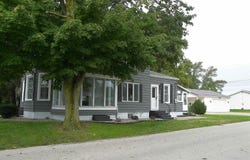 402 W Rochester Street, Akron, IN 46910