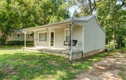 921 S Nettleton Avenue, Springfield, MO 65806