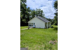 912 5th, Twin City, GA 30471