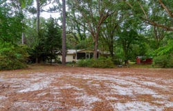 3751 NE Persimmon Dr., Pinetta, FL 32350