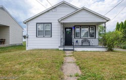 325 E 14TH Street, Berwick, PA 18603