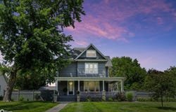 2812 West Avenue, Burlington, IA 52601
