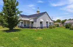 301 Pecan Drive, Calhoun Falls, SC 29628-1226