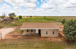 606 Curry Road K Road, Clovis, NM 88101