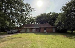 5325 Bob Sikes Blvd, Jay, FL 32565