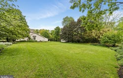 1734 HALLMAN DRIVE, BLUE BELL, PA 19422