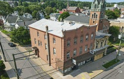1 E Main Street, Plymouth, PA 18651