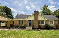 303 McCarley Ave., Booneville, MS 38829