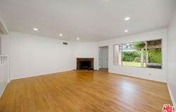 20763 Skouras Dr, Winnetka, CA 91306