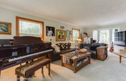 569 E Holmes Road, Lansing, MI 48910