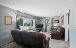 618 E 4th St, WestLiberty, IA 52776