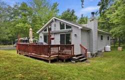 10 Lenape Trail, Albrightsville, PA 18210